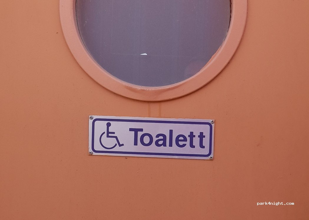 (681 52) Kristinehamn - 78 Vålösundsvägen — foto 3