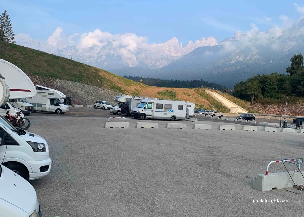 Camper Stop Area Rindole — foto