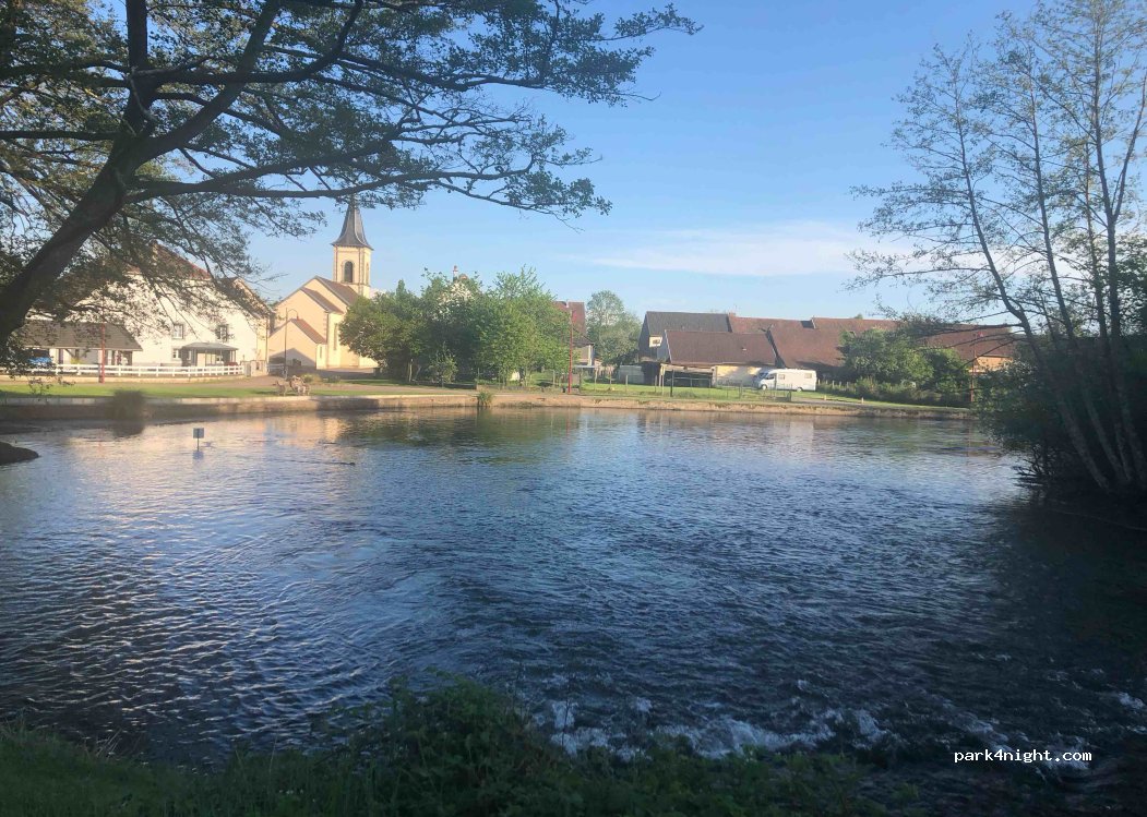 (70200) Magny-Vernois - 4 Rue de l'Église — foto 2