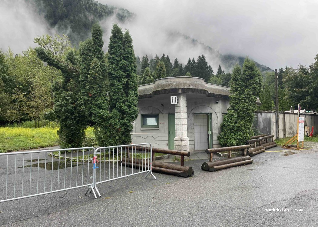(74400) Chamonix-Mont-Blanc - 60 Chemin du Pied du Grepon — foto 3
