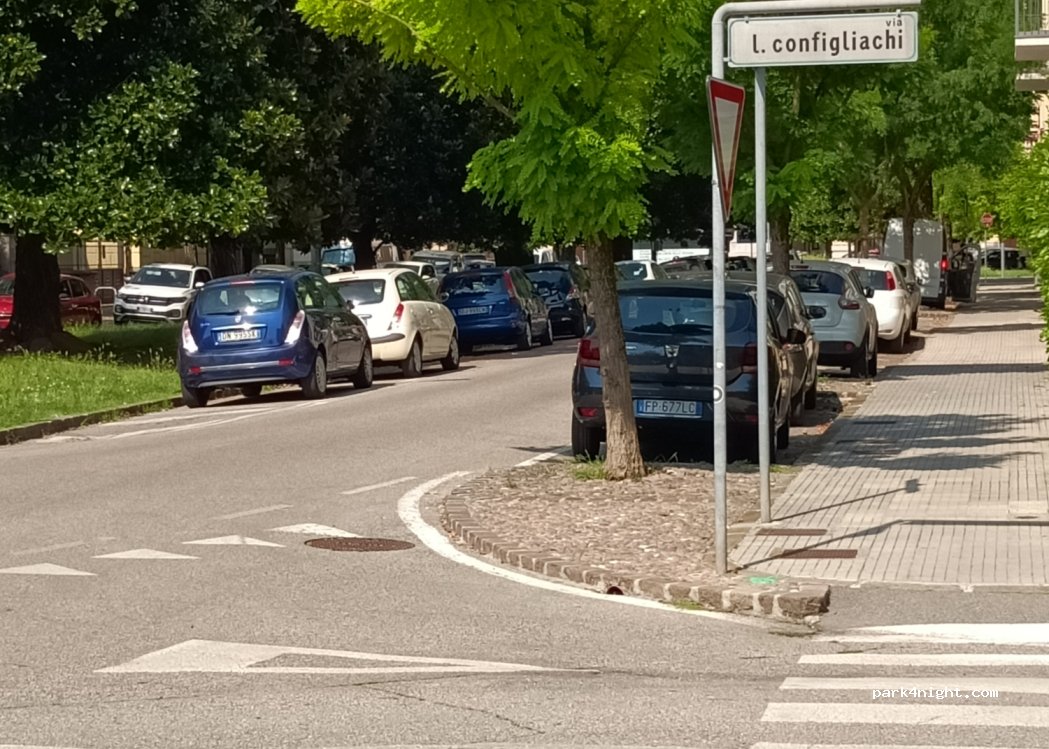 (35123) Padova - 3BIS Via Luigi Cadorna — foto
