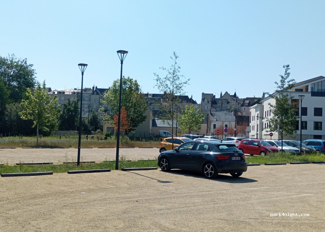(36000) Châteauroux - 8 Rue Pierre Jarriault — foto 3