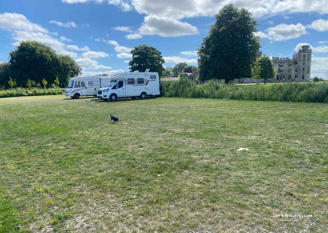() Duckett's Grove - Unnamed Road — foto