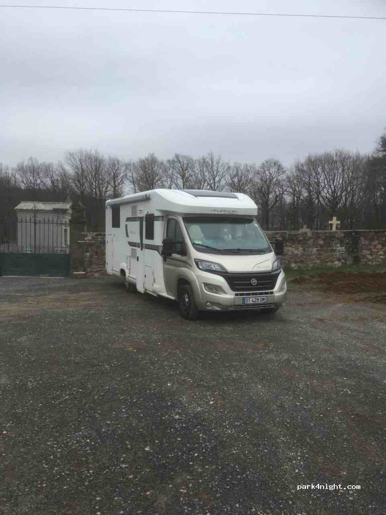 (58370) Larochemillay - Le Bourg — foto 3