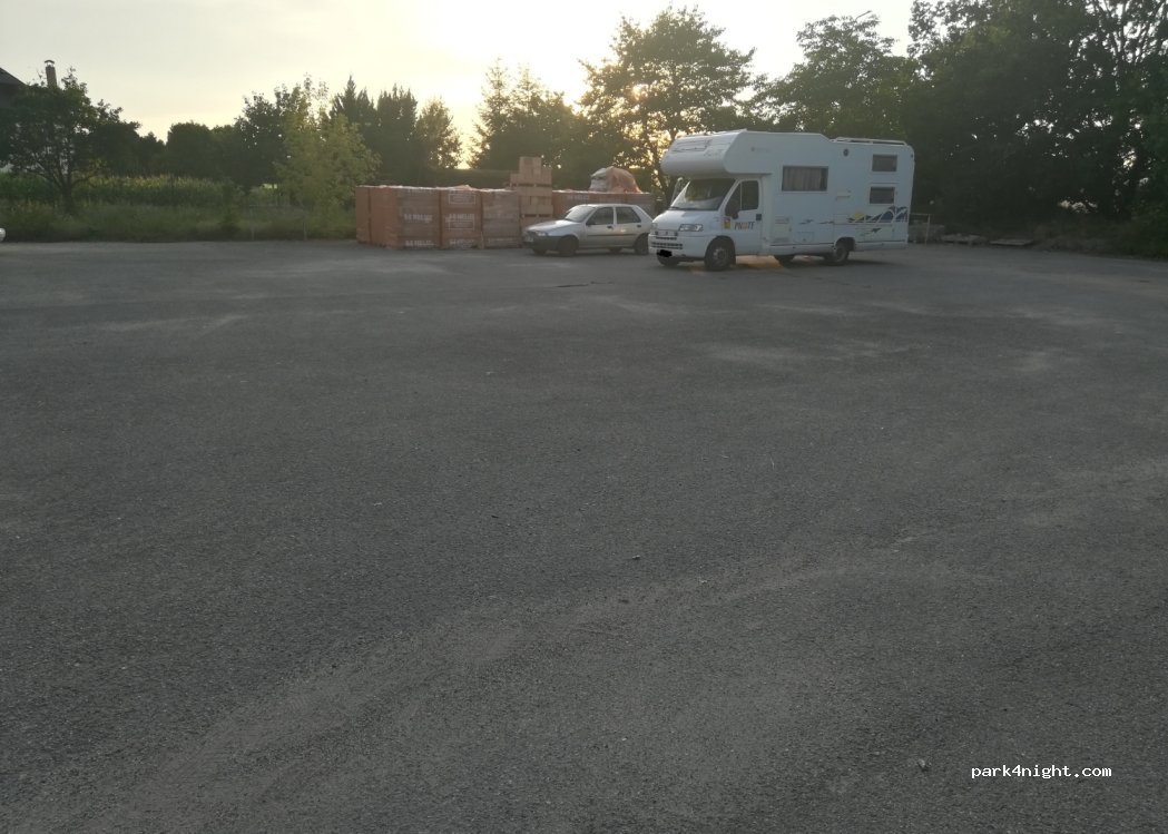 (664 56) Blučina - Komenského — foto
