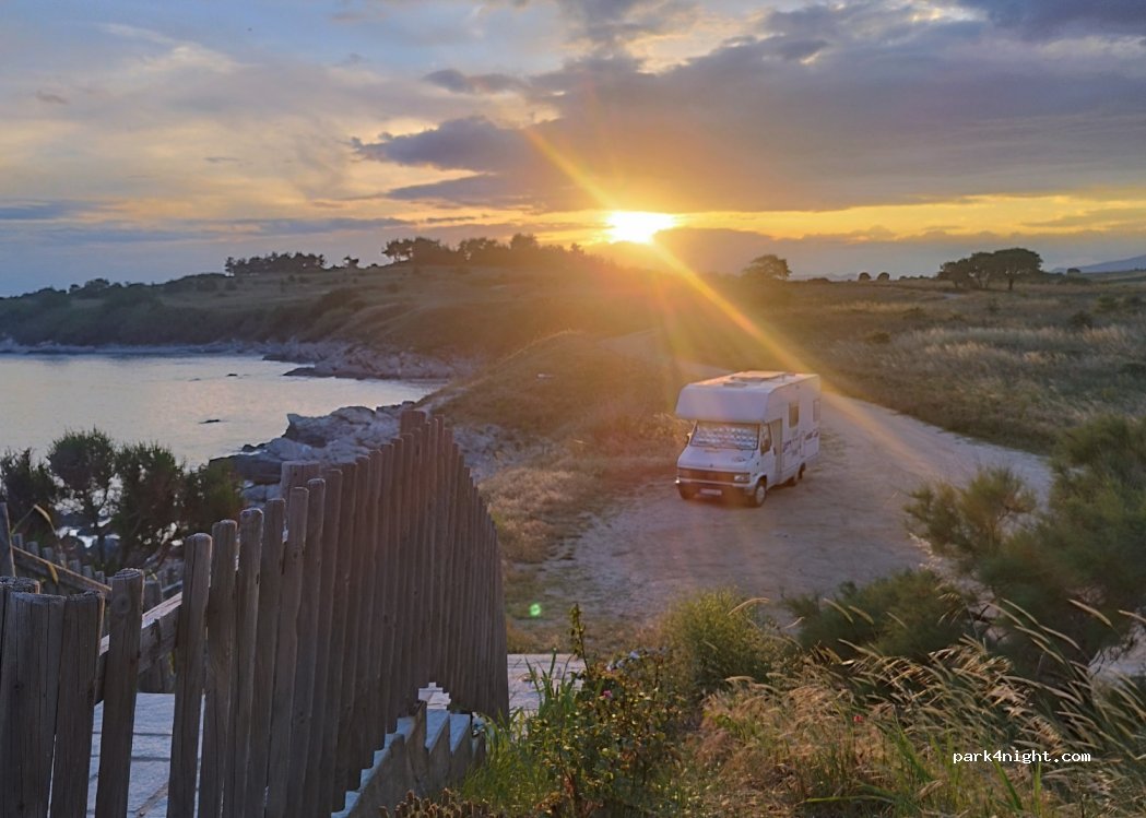 (670 61) Avdira  - Unnamed Road — foto 4