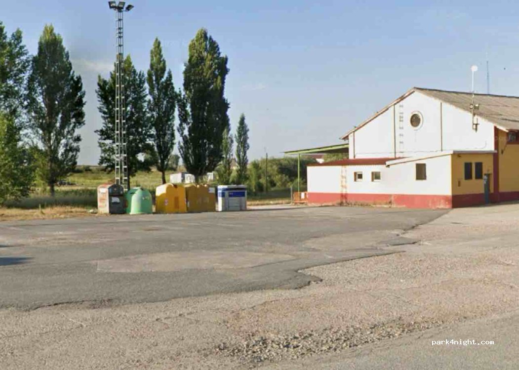(40260) Fuentepelayo - 39 Calle los de Arenales — foto