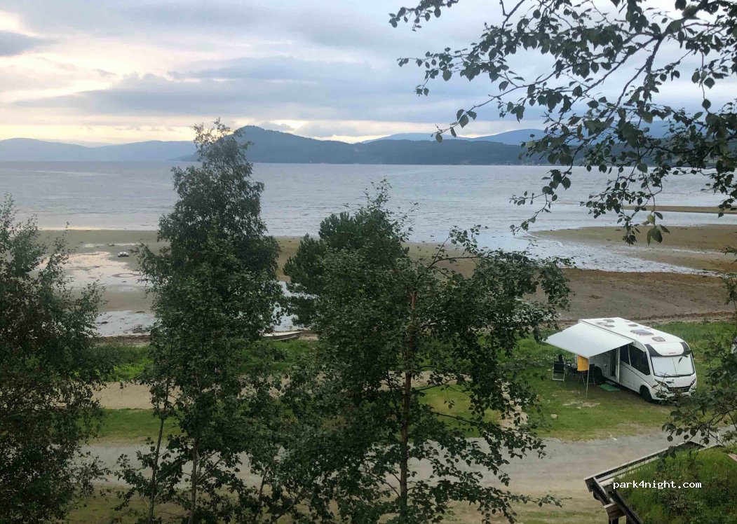 Fuglevåg gård og Camping — foto 2