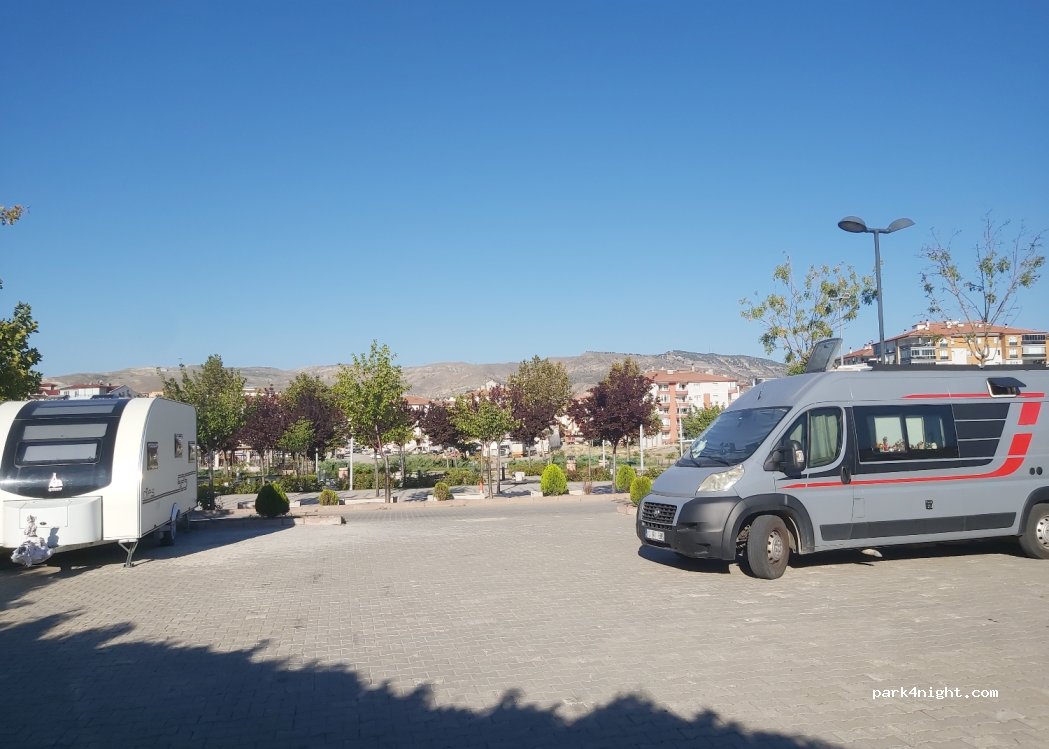 (18100) Çankırı Merkez - 54 Esentepe Caddesi — foto