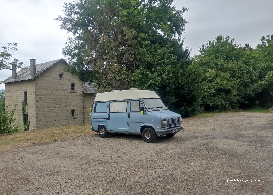 (87470) Peyrat-le-Château - 17 Avenue du Soleil Levant — foto