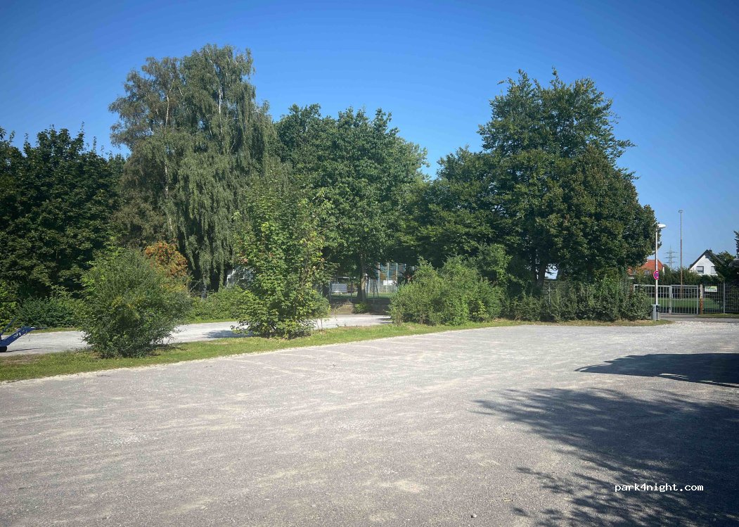 (32051) Herford - 24 Am Sportplatz — foto