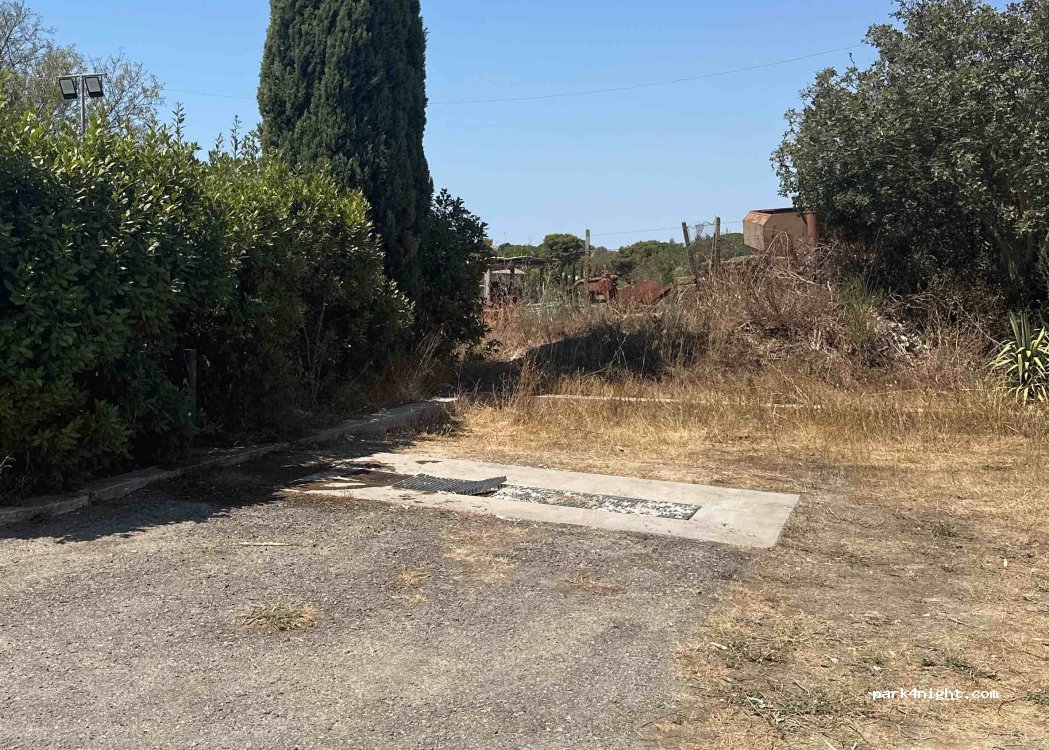 (01016) Tarquinia - 84 Via Monterozzi — foto