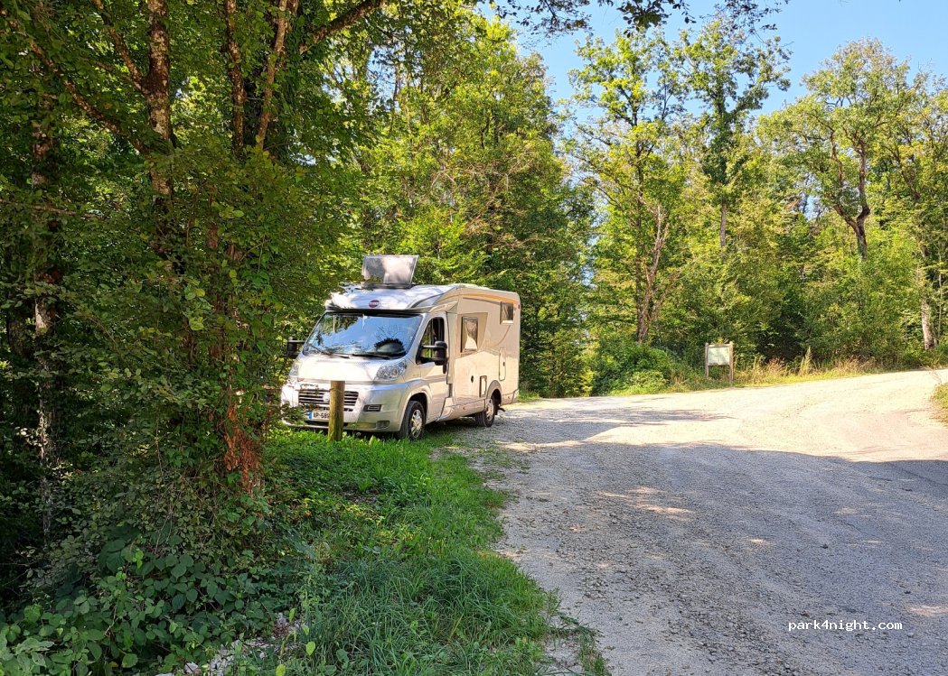 (25640) Pouligney-Lusans - 15 Route des Grandes Vignes — foto