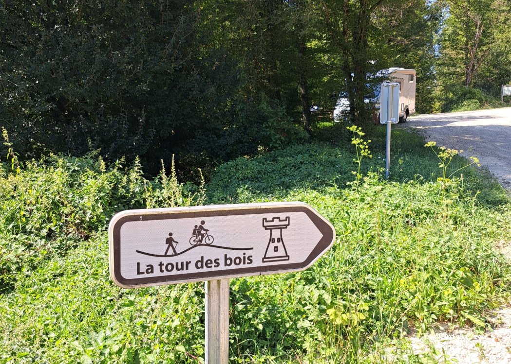 (25640) Pouligney-Lusans - 15 Route des Grandes Vignes — foto 3