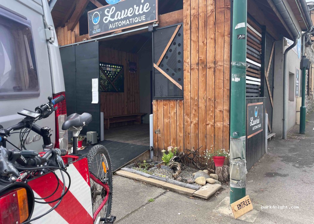(65100) Lourdes - 4 Avenue Antoine Beguere — foto 3