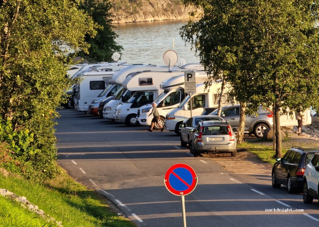 (1747)  - 258 Høysandveien — foto 3