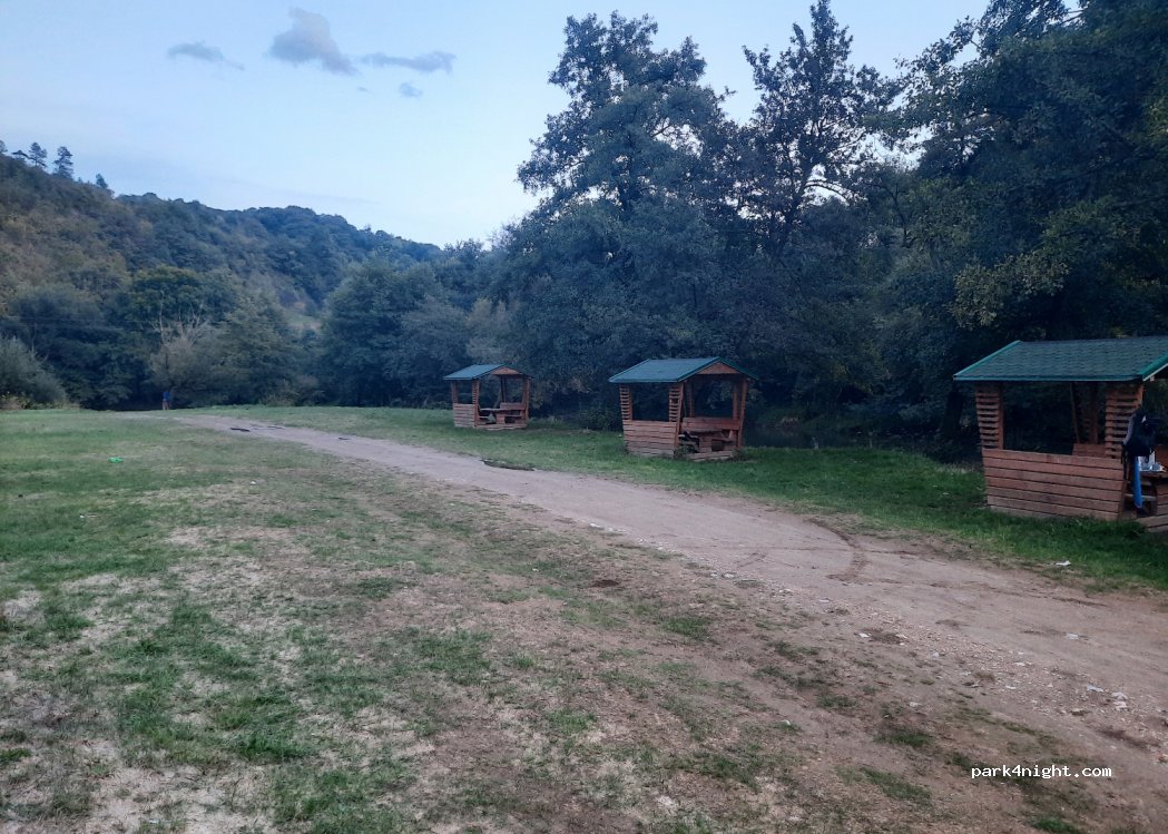 (71300) Buci - Unnamed Road — foto 4