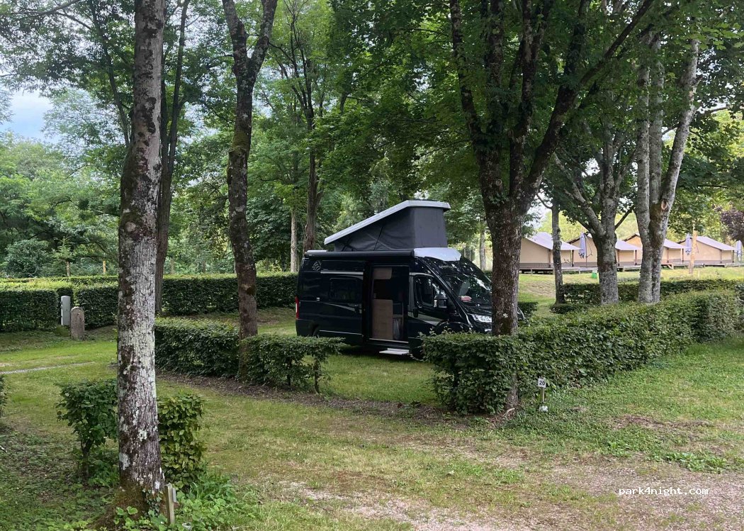 CampOVillage — foto 4