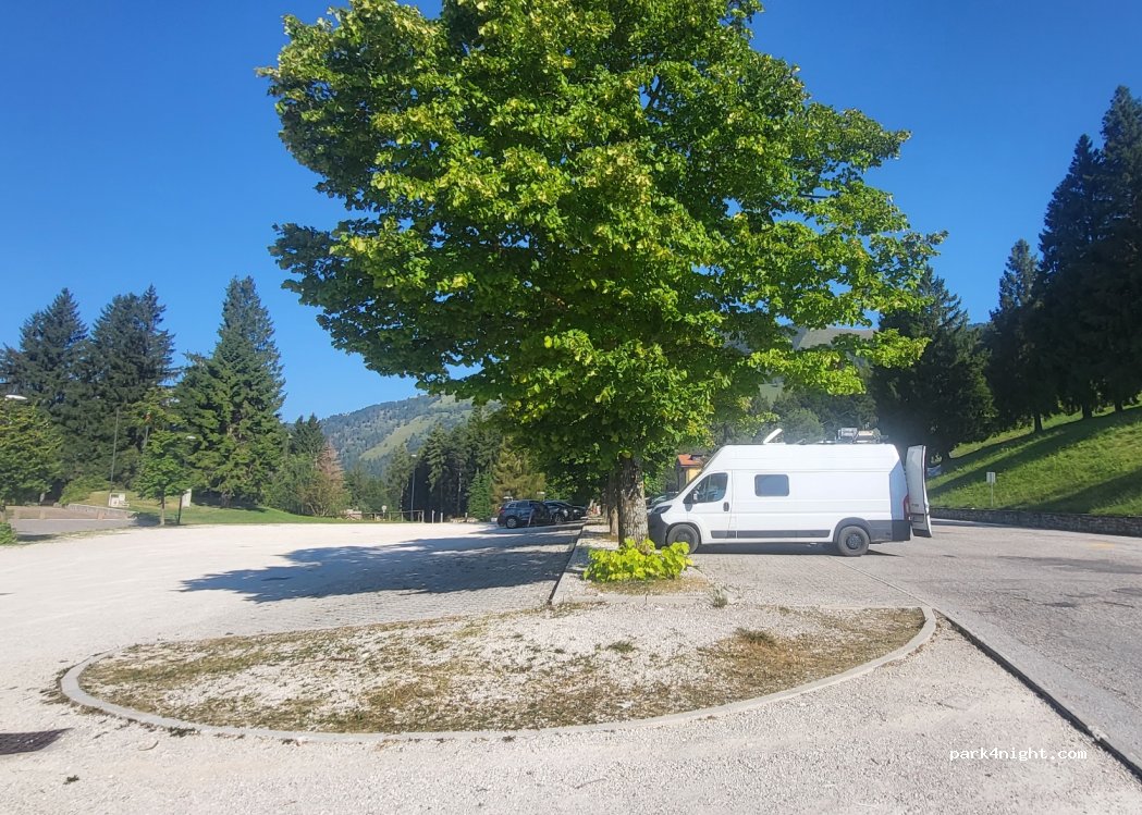 (31049) Valdobbiadene - 1 Via delle Pianezze — foto 2