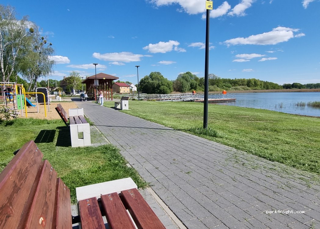 (74-110) Banie - 1 Targowa — foto 5