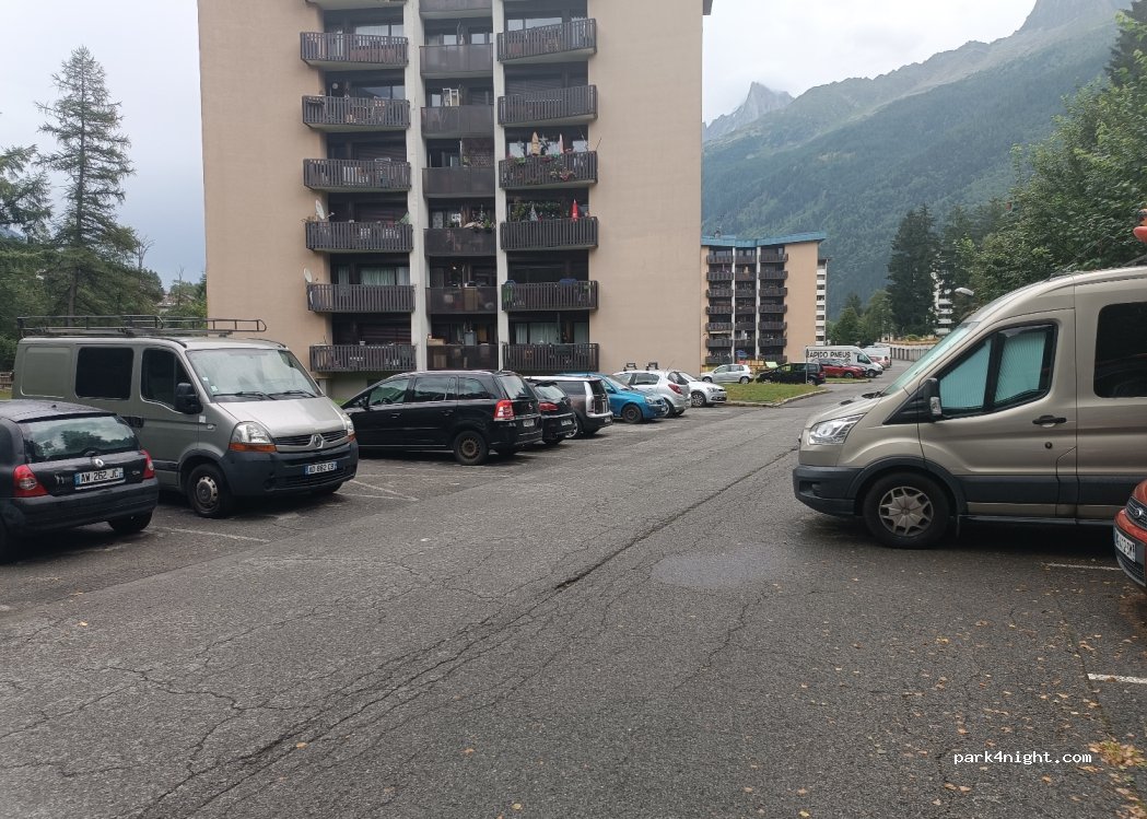 (74400) Chamonix-Mont-Blanc - 71 Route des Lierres — foto