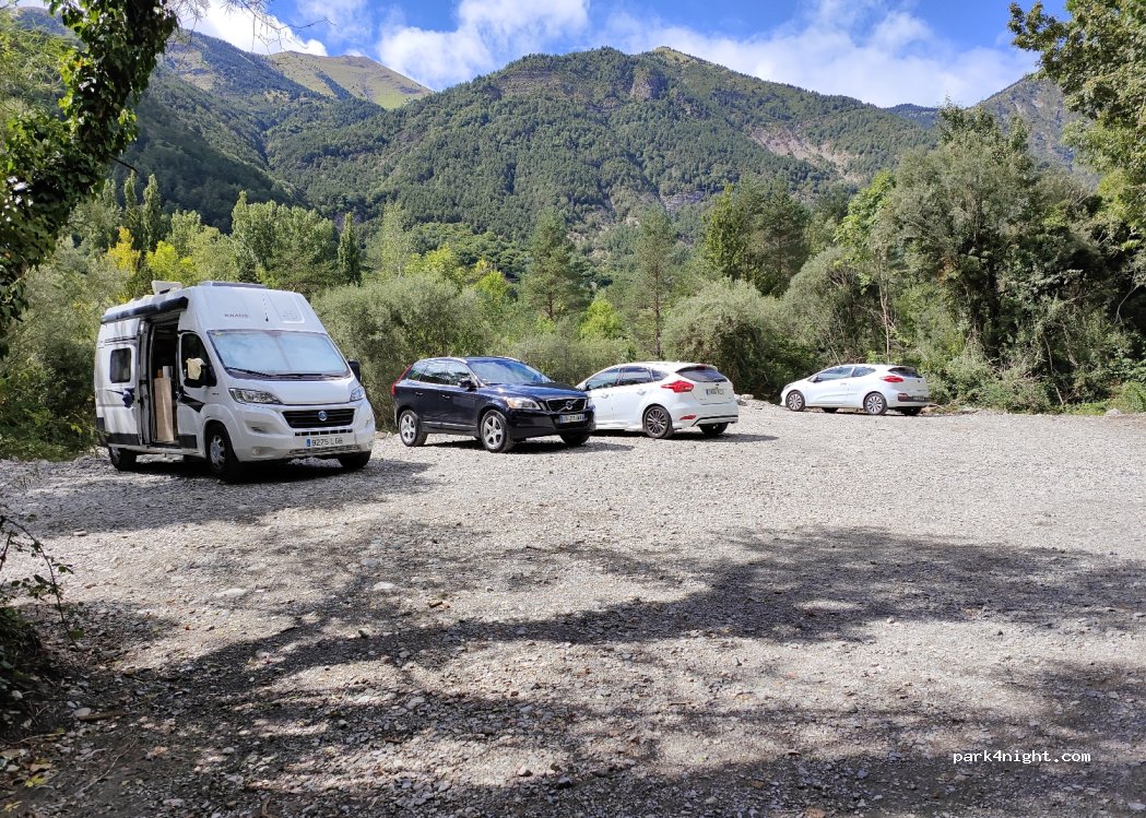 (22376) Torla-Ordesa - Unnamed Road — foto