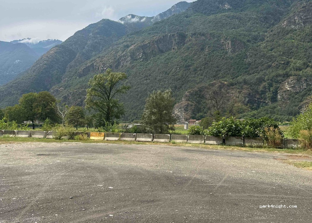 (11020) Berriaz - 96 Strada Statale 26 della Valle d'Aosta — foto