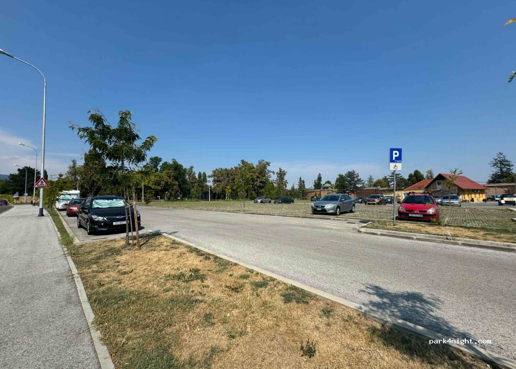 (10000) Zagreb - 15 Remetska cesta — foto 3