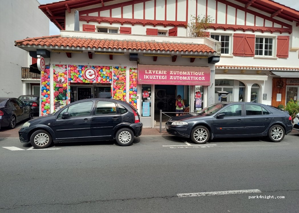 (64700) Hendaye - 54 Boulevard du Général Leclerc — foto