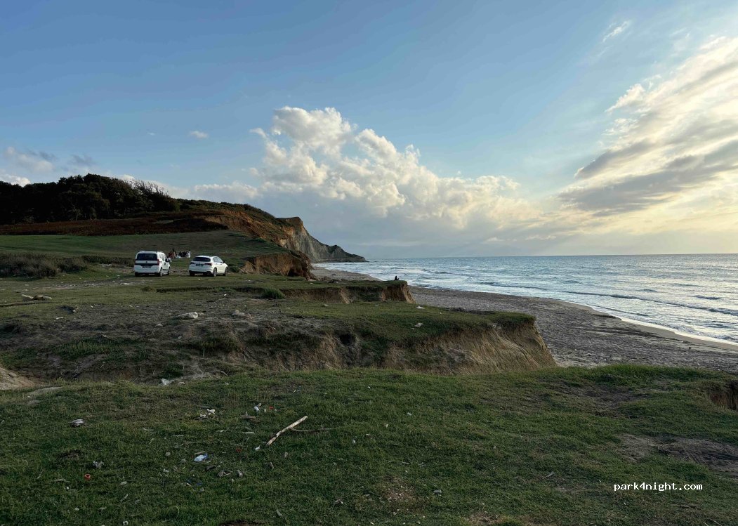 (57000) İncirpınarı - Unnamed Road — foto 2