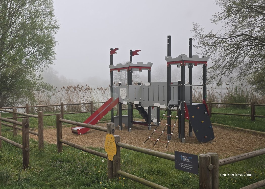 (52190) Le Montsaugeonnais - 4 Chemin des Pâquis — foto