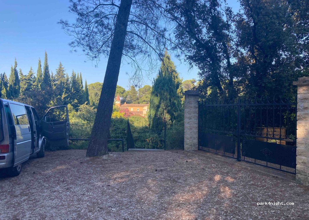 (13103) Mas-Blanc-des-Alpilles - 260 Chemin de Rousty — foto