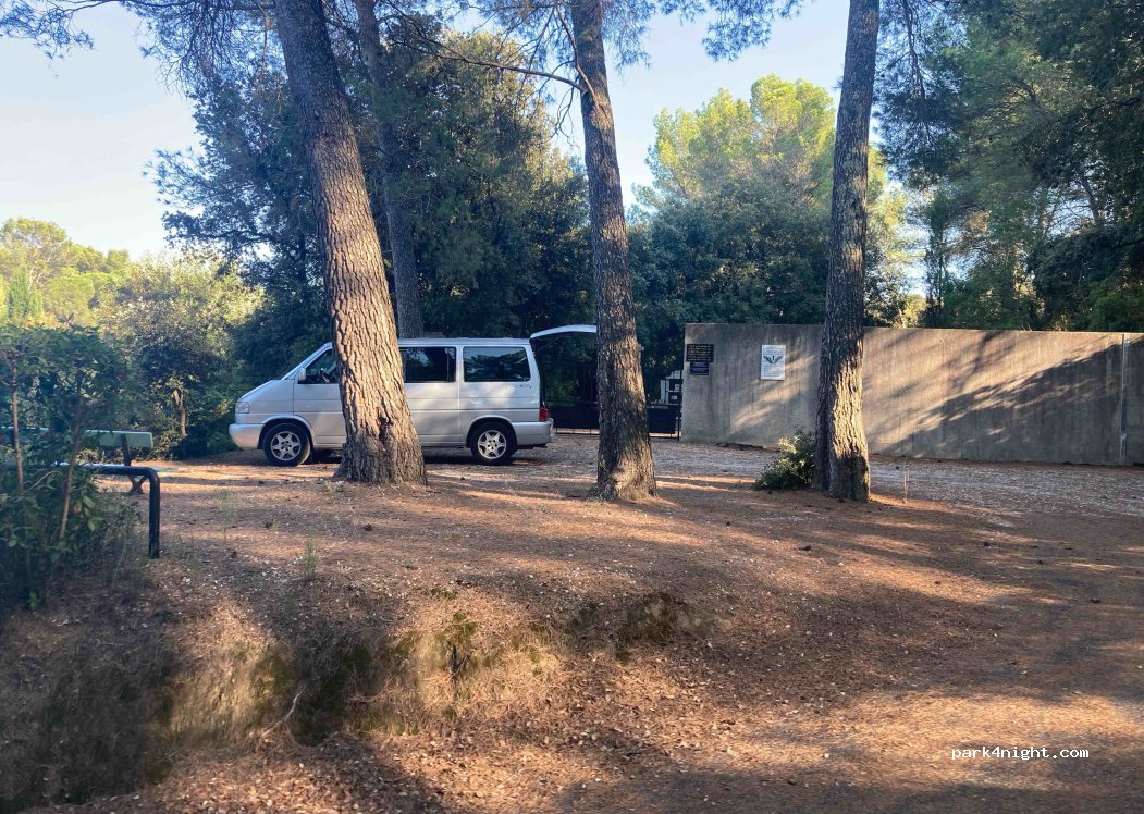 (13103) Mas-Blanc-des-Alpilles - 260 Chemin de Rousty — foto 2