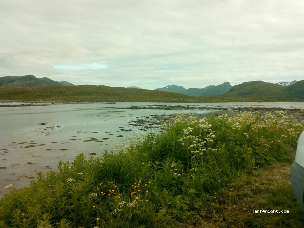 (8360)  - 56 Nesjeøyveien — foto