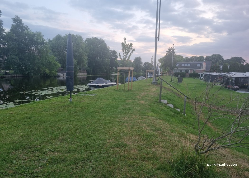 IJsclub / Camping Oud-Alblas — foto 5