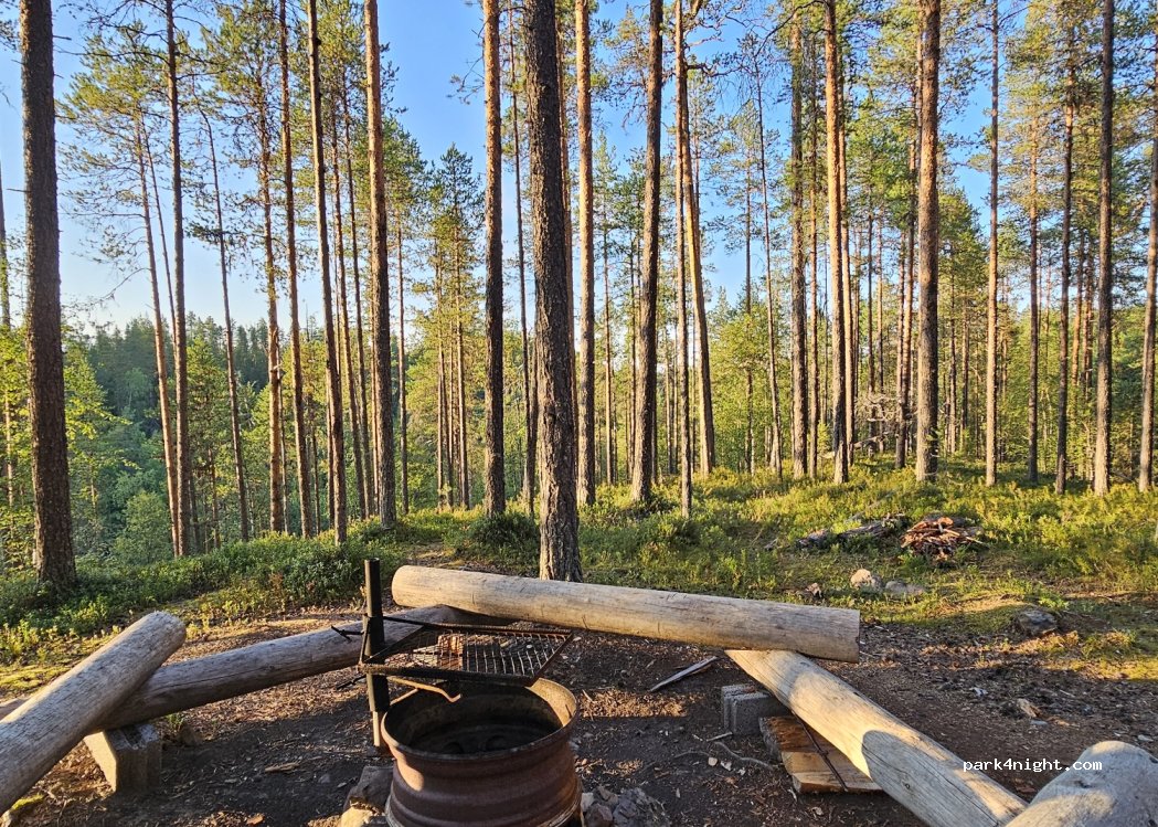 (93800) Kuusamo - 53 Paljakantie — foto