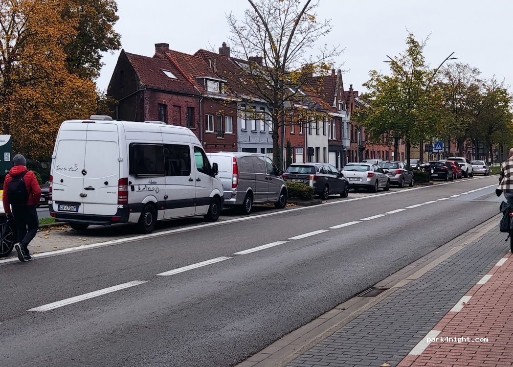 (8310) Brugge - 51 N50 — foto
