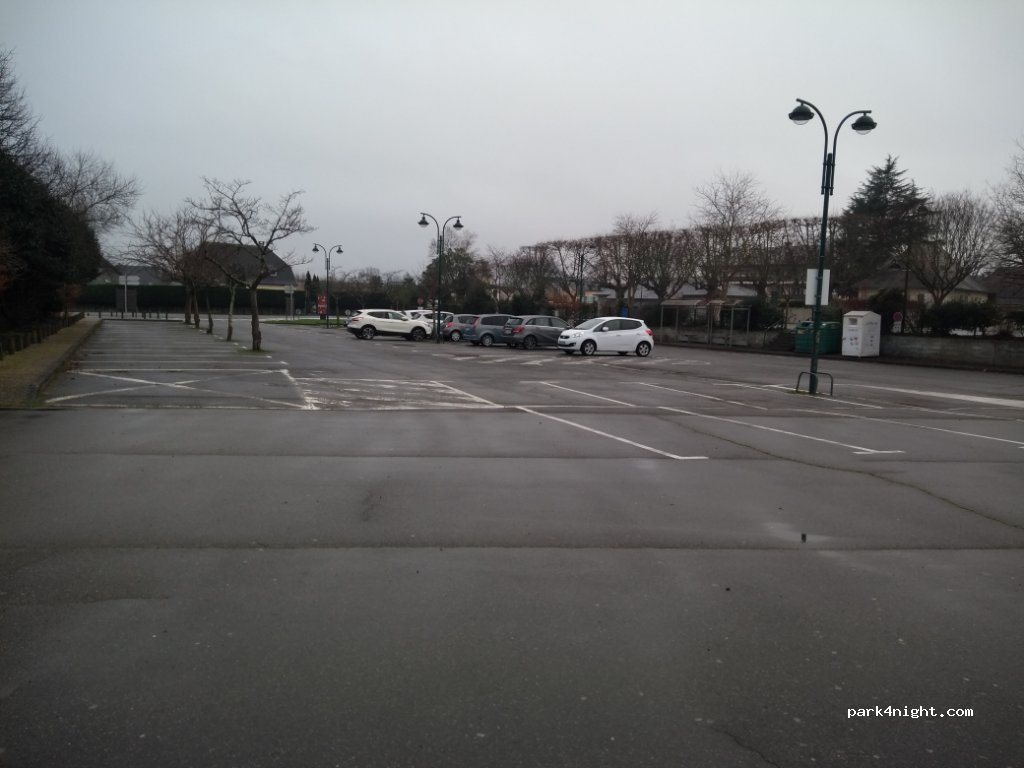 (64230) Lescar - 6 Chemin de Beneharnum — foto 2