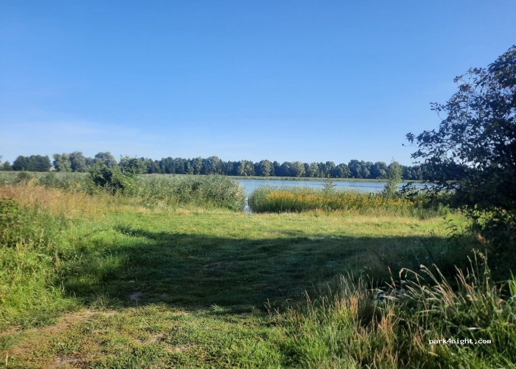 (11-200) Czerwona Górka - Unnamed Road — foto