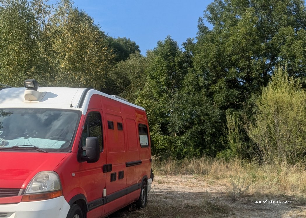 (507025) Bran - 13 Strada Liviu Popovici — foto