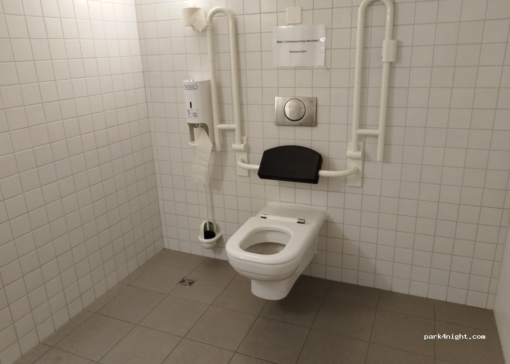 (97273) Kürnach - 3 Rottendorfer Weg — foto 4