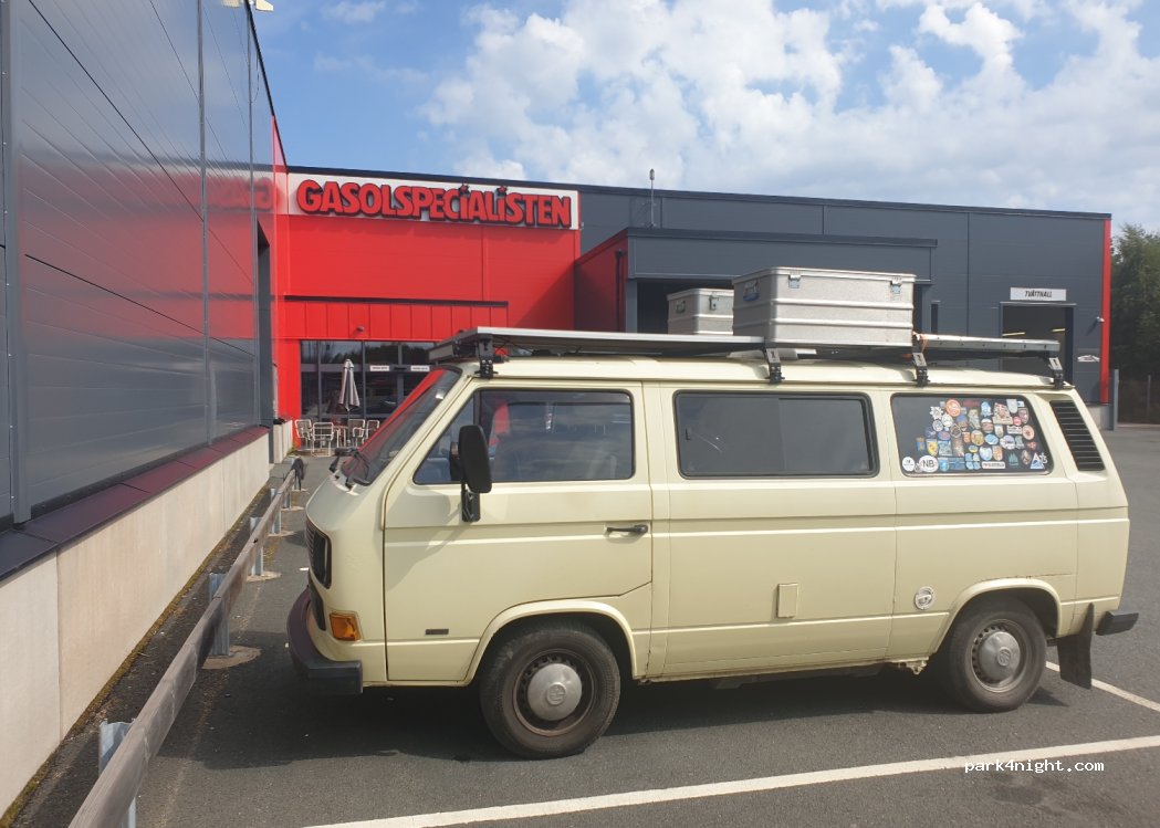 (559 93)  - 16 Mogölsvägen — foto