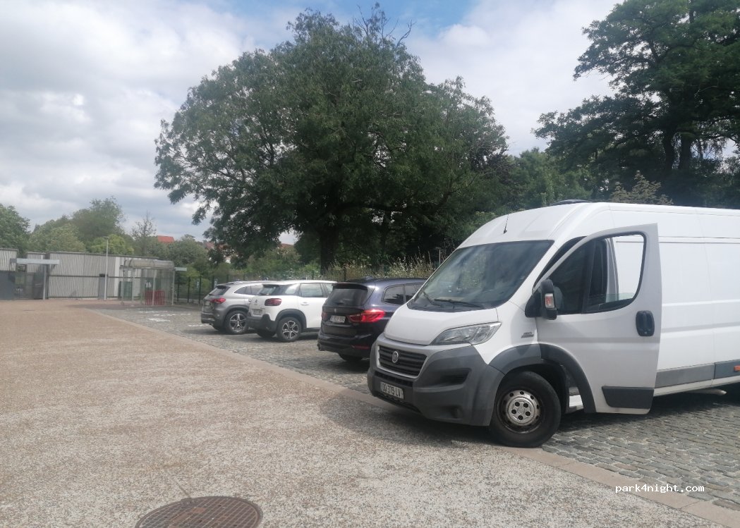 (7700) Mouscron - 17 Rue du Roi Chevalier — foto