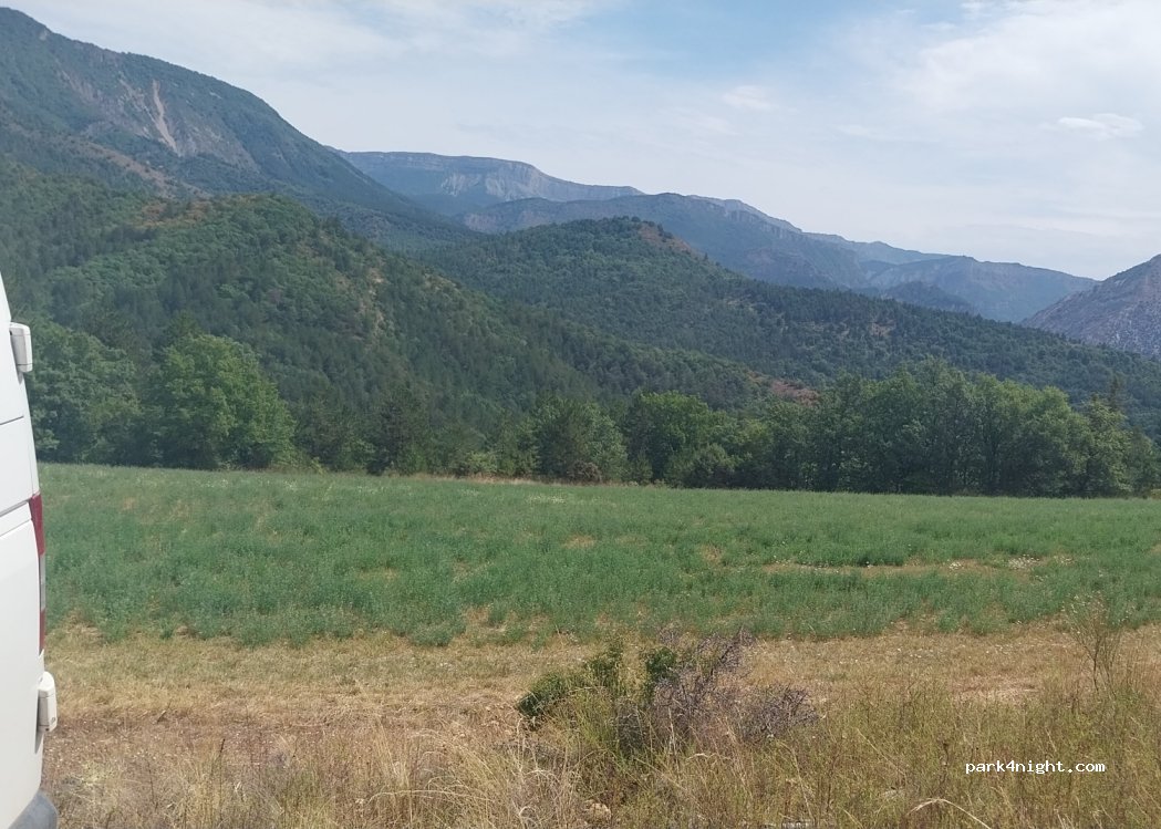 (04270) Châteauredon - — foto