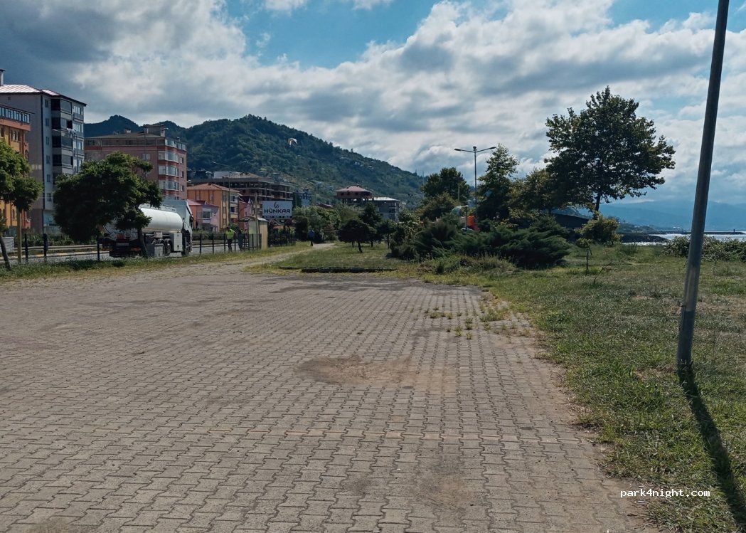 (61420) Salova - NO:110/A Muallim Ali Osman Turan Caddesi — foto