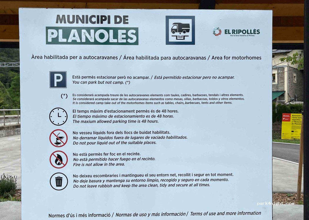 (17535) Planoles - Carrer de l'Estació — foto