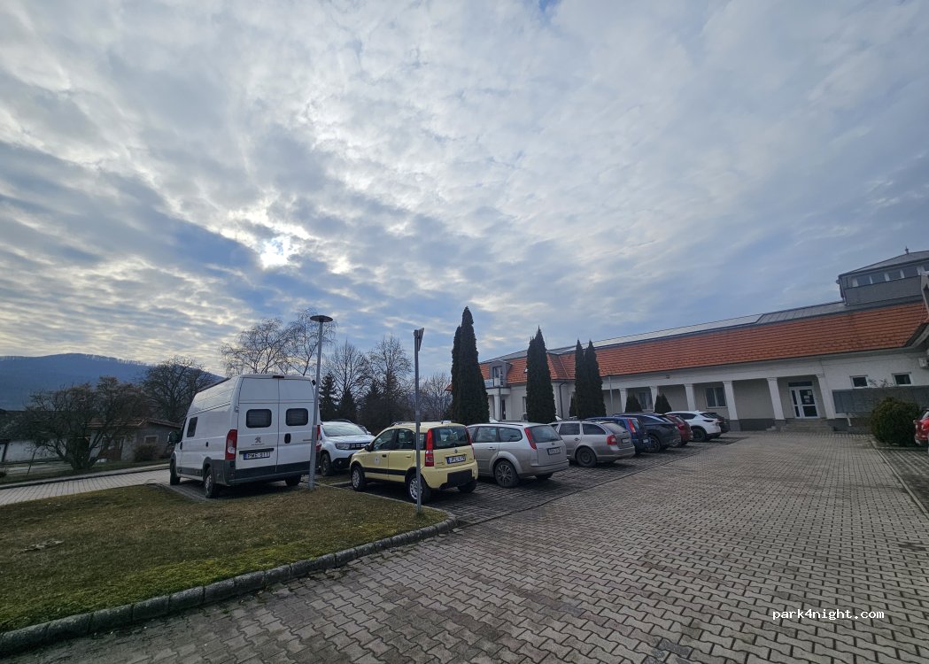 (3994) Pálháza - 151 Dózsa György út — foto 2