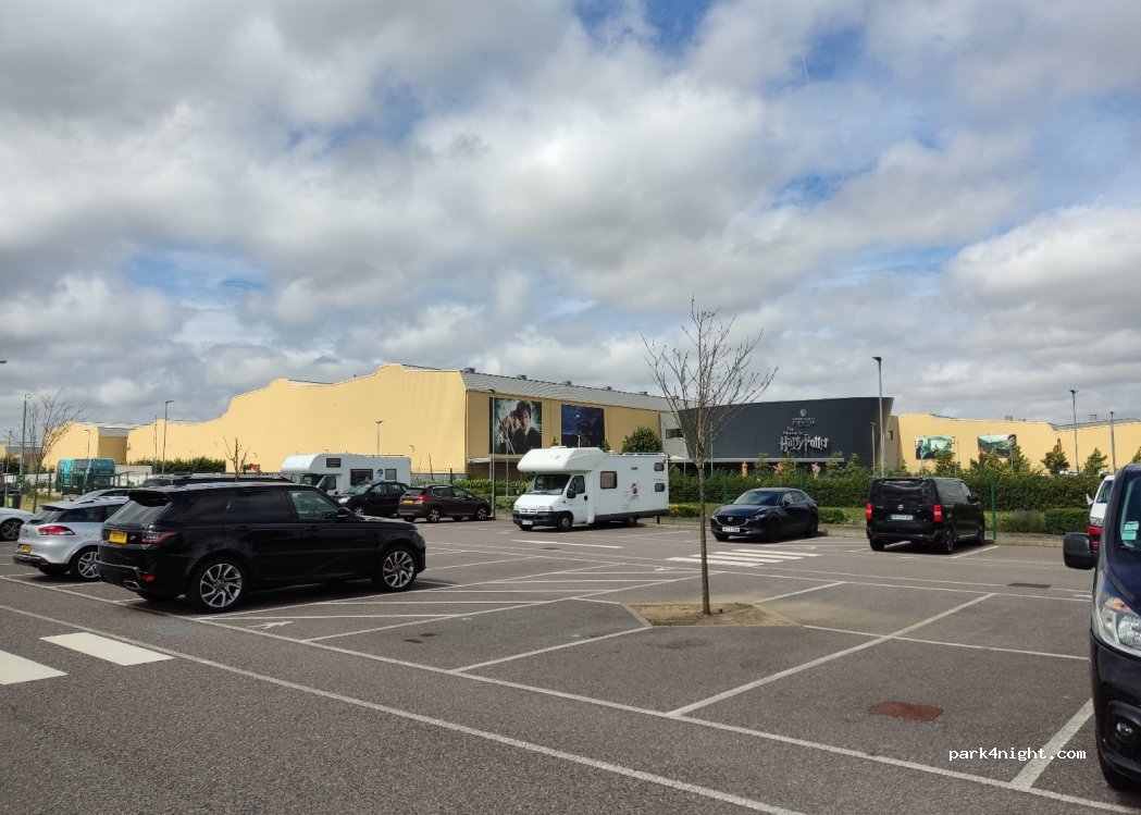 (WD25 7GG) Watford - 630 Aerodrome Way — foto 2
