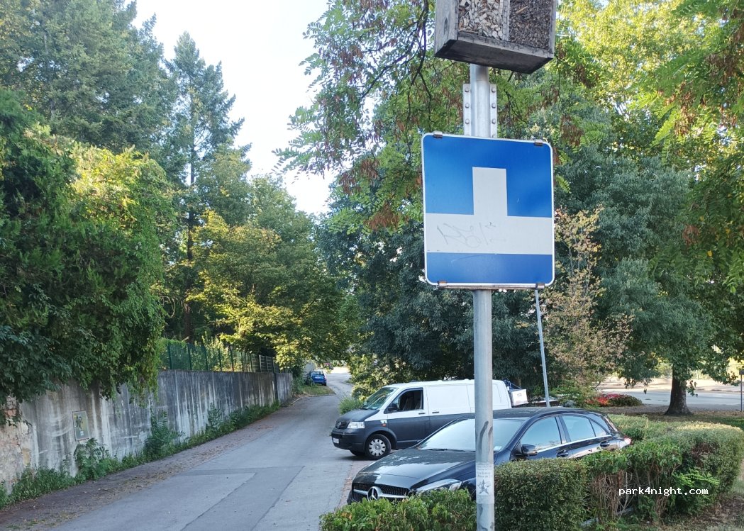 (3400) Klosterneuburg - 68 Leopoldstraße — foto