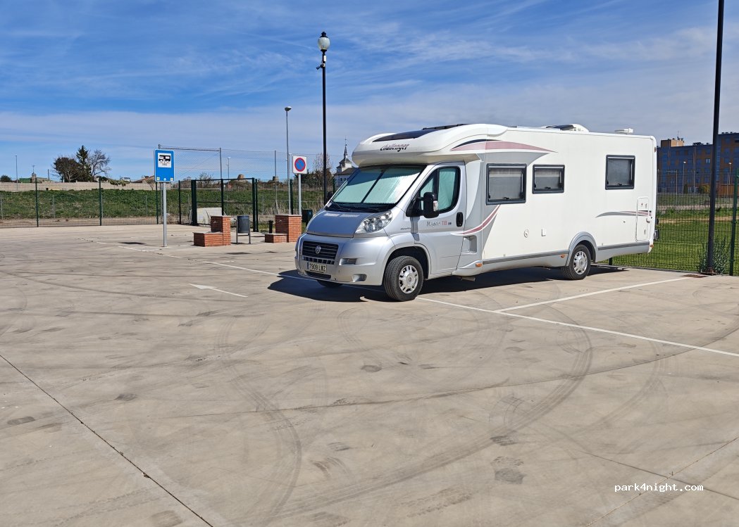 Area Sosta Autocaravanas La Bañeza — foto 5